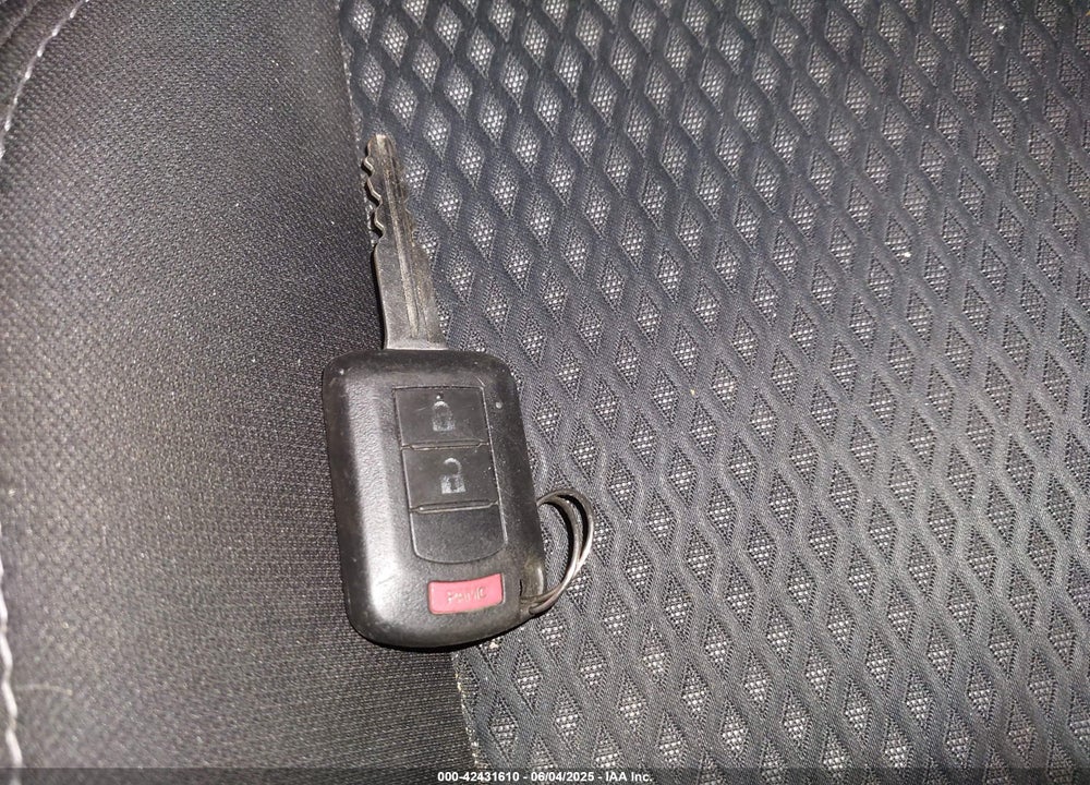 2019 MITSUBISHI OUTLANDER VIN: JA4AD2A31KZ032607