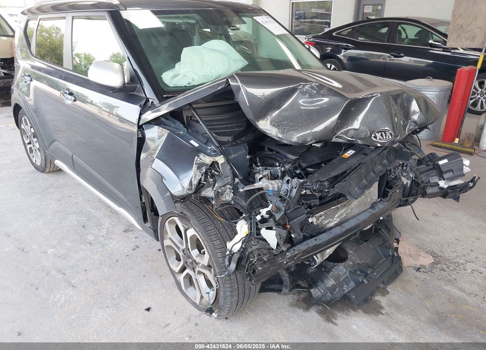 2020 KIA SOUL VIN: KNDJ23AU2L7726150