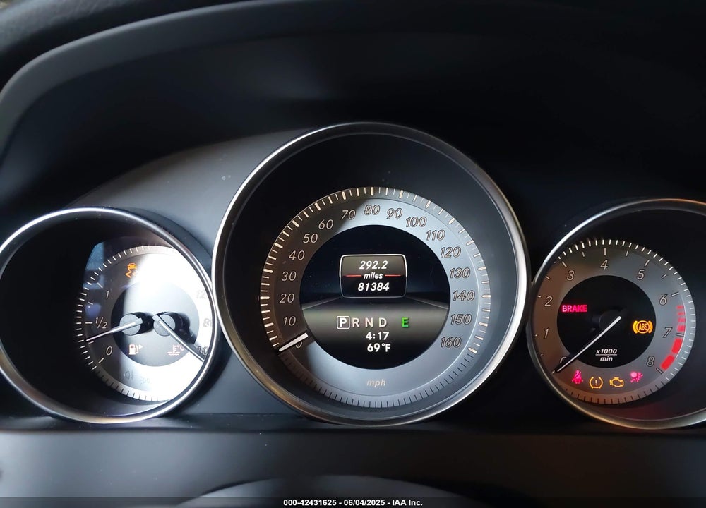 2014 MERCEDES-BENZ C CLASS VIN: WDDGF4HB9ER303135