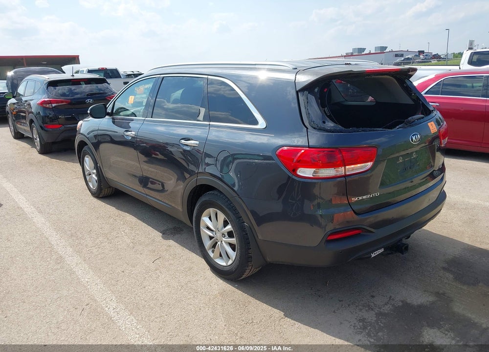 2016 KIA SORENTO VIN: 5XYPG4A36GG091368