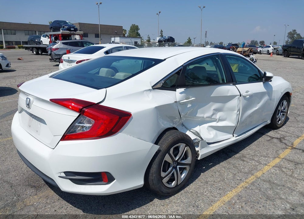 2018 HONDA CIVIC LX VIN: 2HGFC2F58JH555874