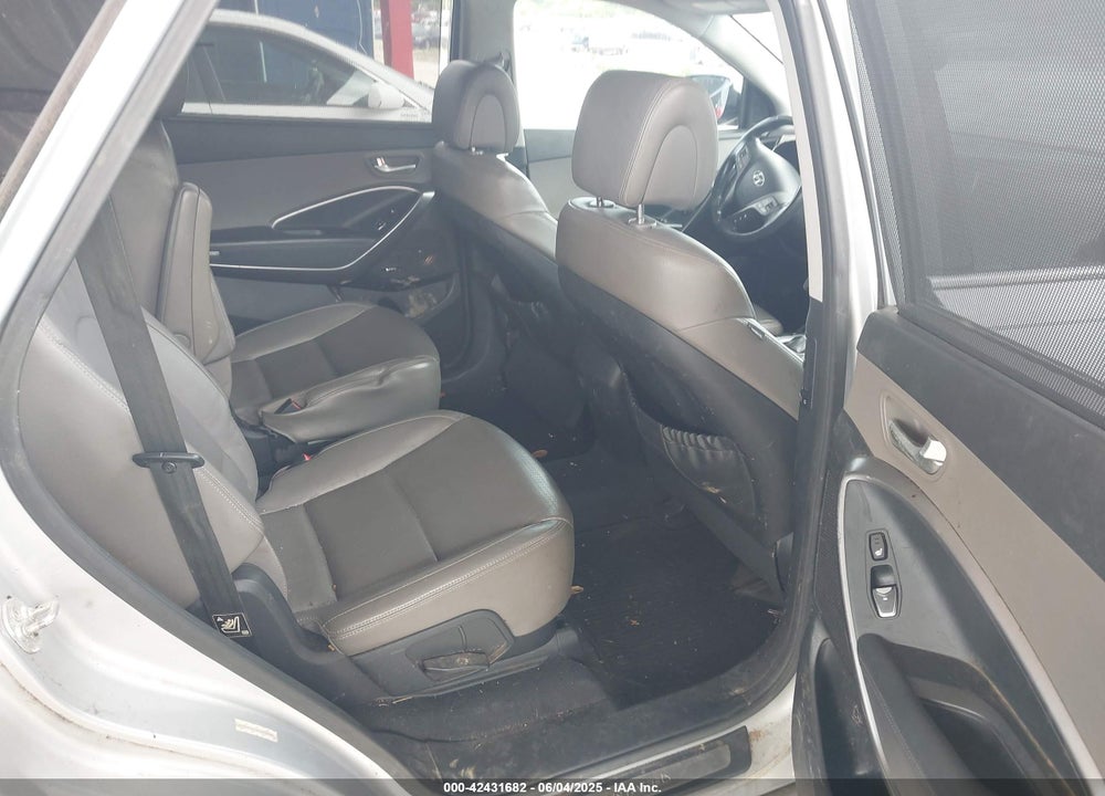 2013 HYUNDAI SANTA FE VIN: KM8SR4HF8DU002698