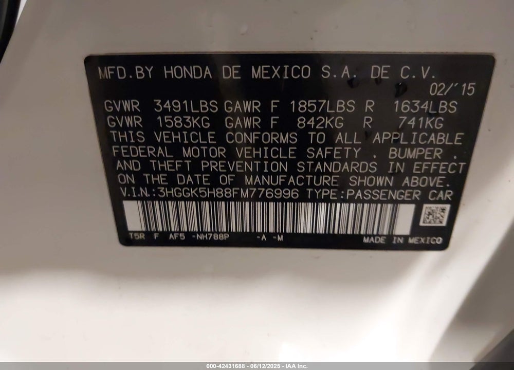 2015 HONDA FIT VIN: 3HGGK5H88FM776996