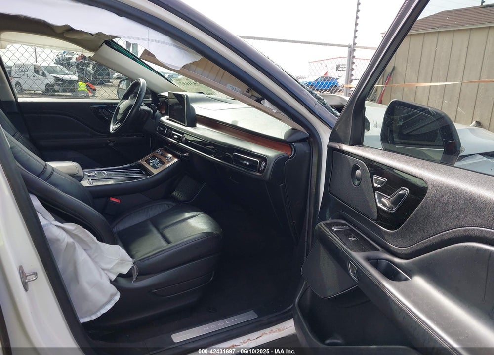 2023 LINCOLN AVIATOR VIN: 5LM5J7WC1PGL06759