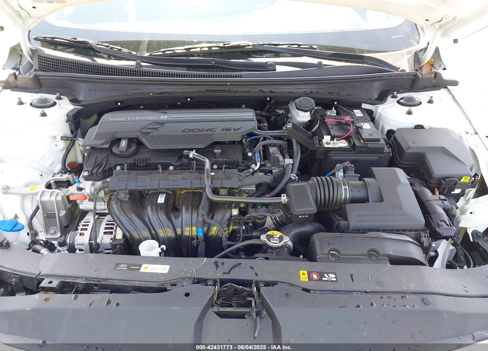 2024 HYUNDAI ELANTRA VIN: KMHLM4DG5RU640383