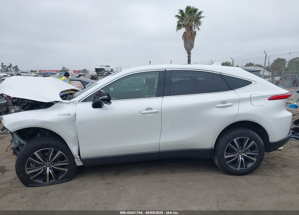 2021 TOYOTA VENZA VIN: JTEAAAAHXMJ020750