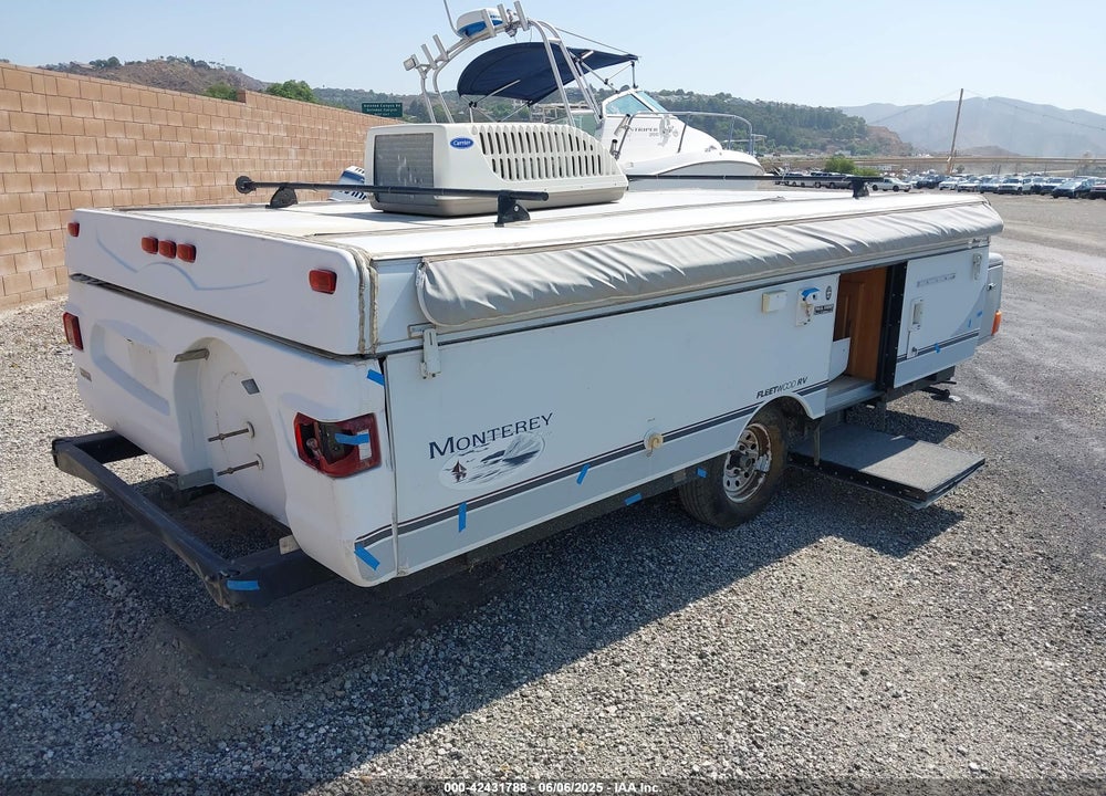 2004 FLEETWOOD MONTEREY VIN: 4CP657H1247255393