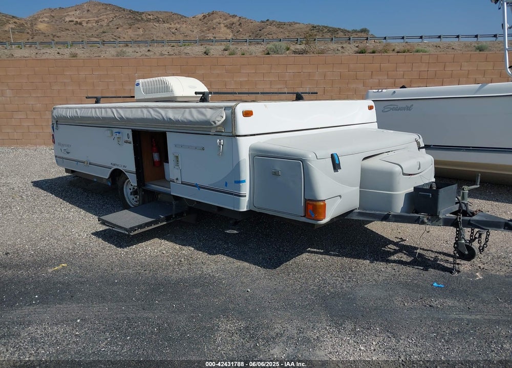 2004 FLEETWOOD MONTEREY VIN: 4CP657H1247255393