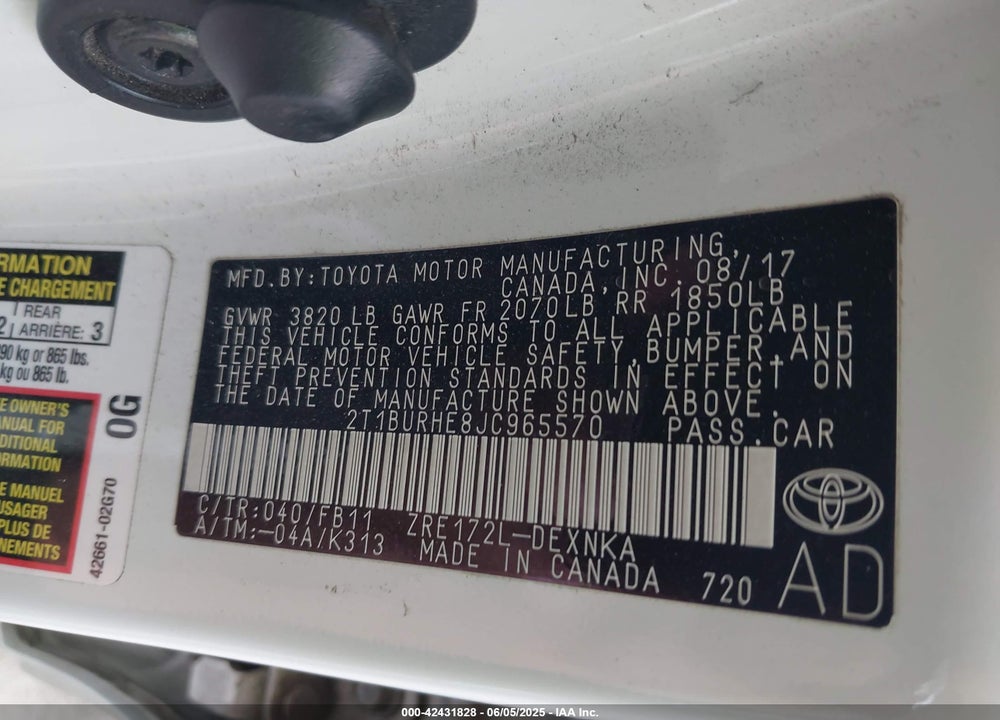 2018 TOYOTA COROLLA LE VIN: 2T1BURHE8JC965570