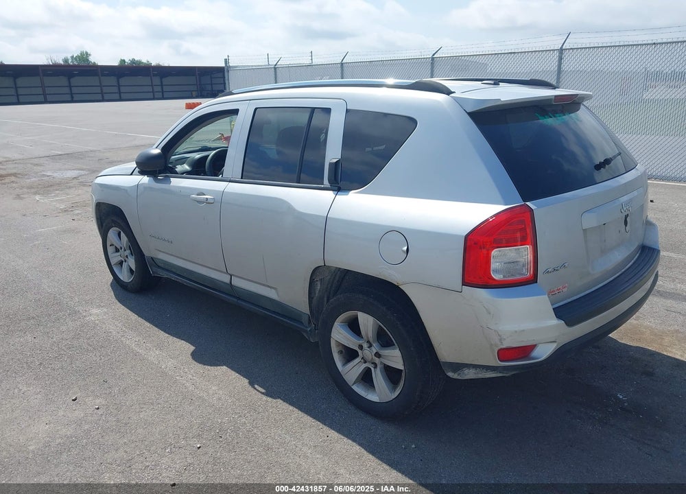 2011 JEEP COMPASS VIN: 1J4NF1FB3BD211007