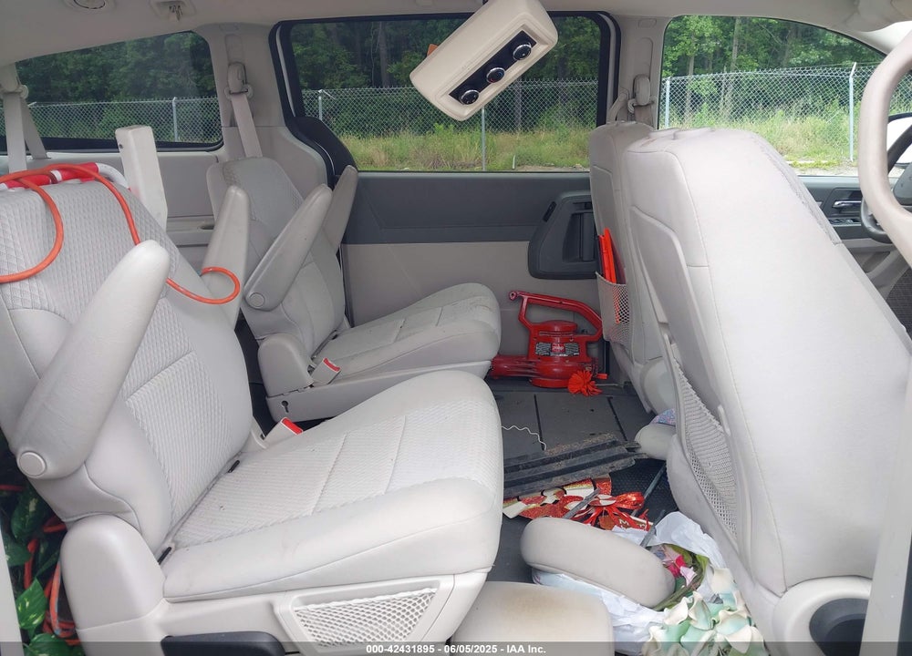 2010 DODGE GRAND CARAVAN SE VIN: 2D4RN4DE7AR238282
