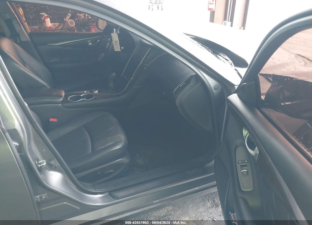 2018 INFINITI Q50 VIN: JN1EV7AR3JM441485