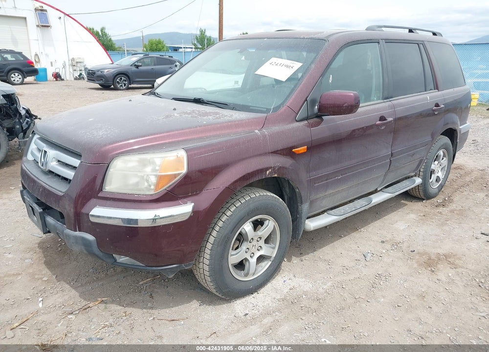 2008 HONDA PILOT EX-L VIN: 5FNYF185X8B047976