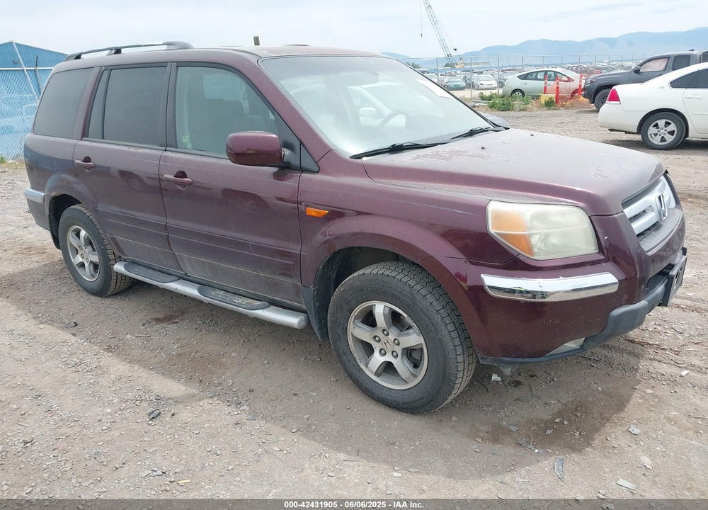 2008 HONDA PILOT EX-L VIN: 5FNYF185X8B047976