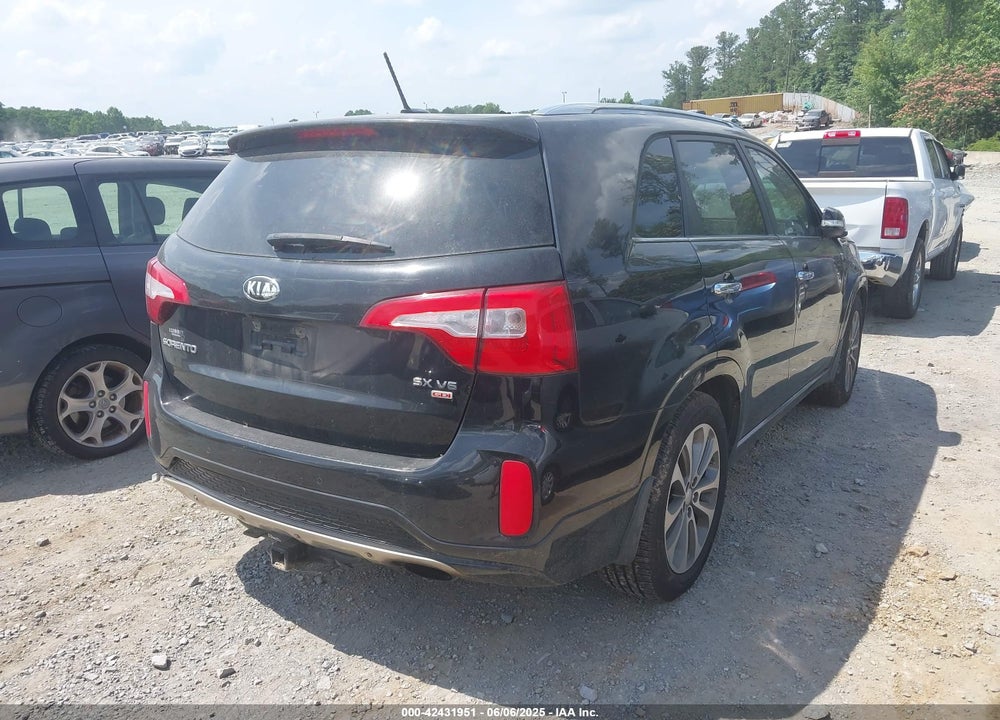 2015 KIA SORENTO VIN: 5XYKWDA76FG555631