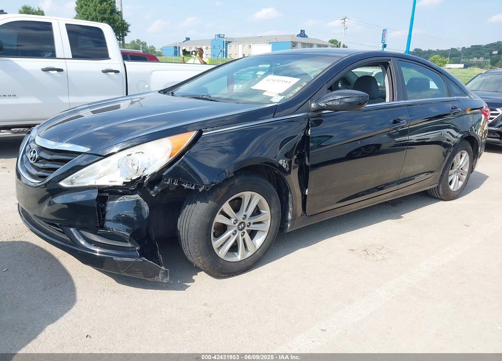 2011 HYUNDAI SONATA VIN: 5NPEB4AC6BH234701