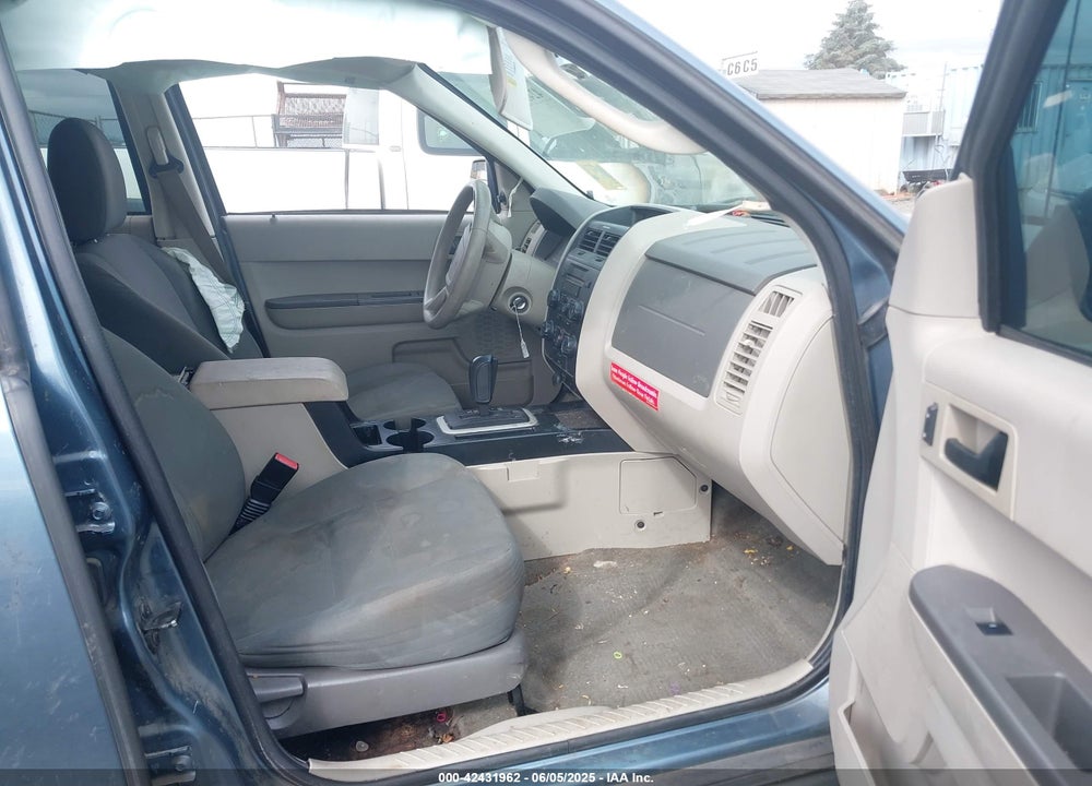 2010 FORD ESCAPE VIN: 1FMCU9C70AKB96540