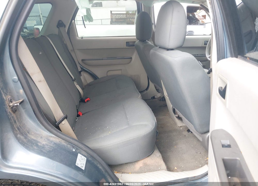 2010 FORD ESCAPE VIN: 1FMCU9C70AKB96540