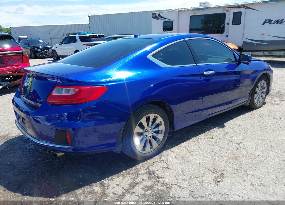 2015 HONDA ACCORD VIN: 1HGCT2B8XFA007710
