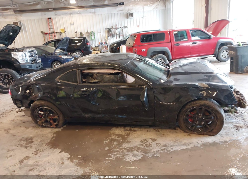 2015 CHEVROLET CAMARO VIN: 2G1FD1E32F9208749