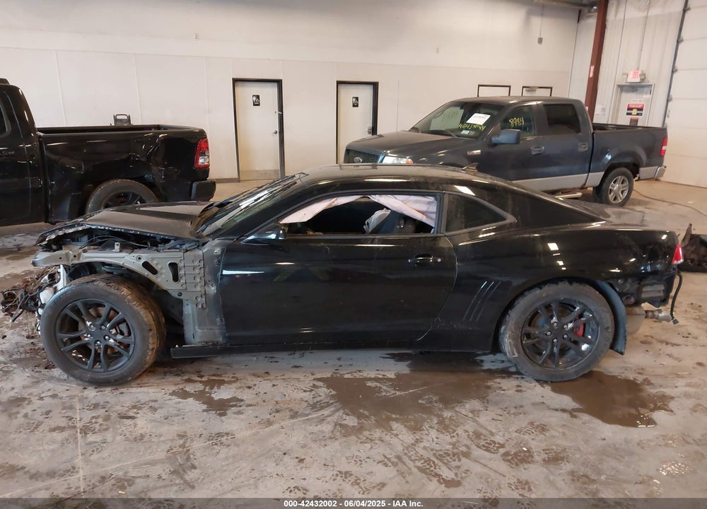 2015 CHEVROLET CAMARO VIN: 2G1FD1E32F9208749