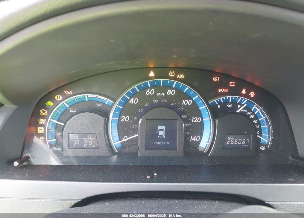 2013 TOYOTA CAMRY HYBRID LE VIN: 4T1BD1FK0DU090370