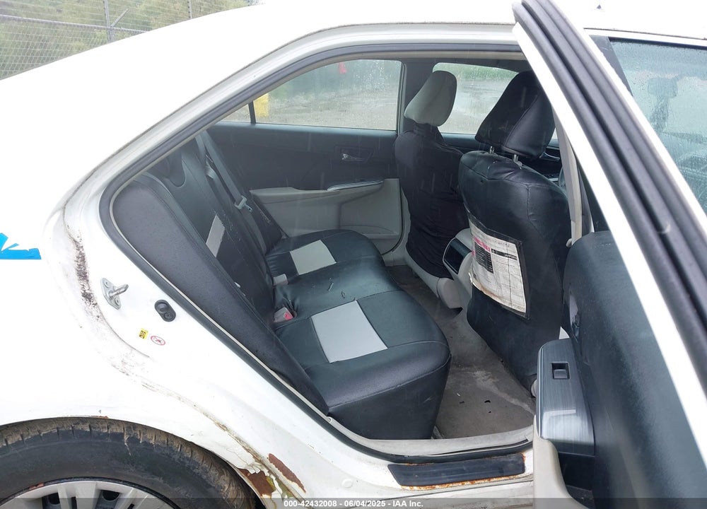 2013 TOYOTA CAMRY HYBRID LE VIN: 4T1BD1FK0DU090370