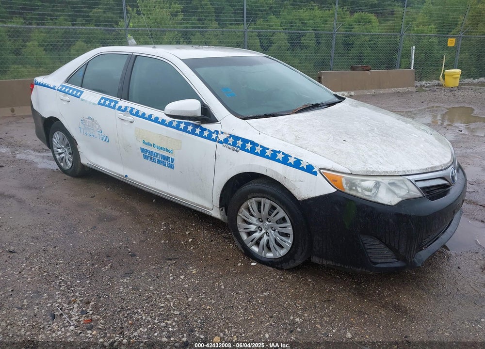 2013 TOYOTA CAMRY HYBRID LE VIN: 4T1BD1FK0DU090370