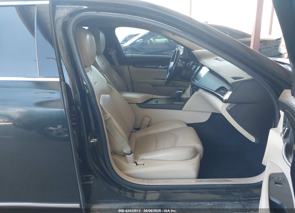 2017 CADILLAC CT6 VIN: 1G6KA5RX6HU187075