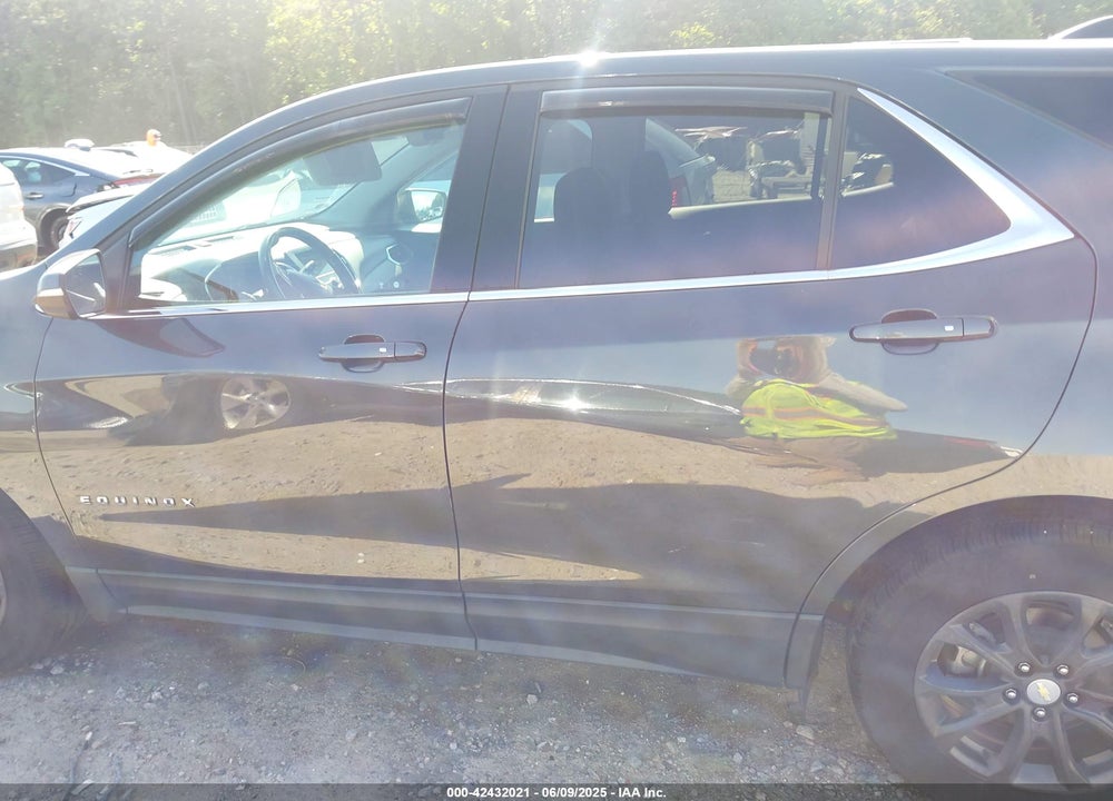 2019 CHEVROLET EQUINOX VIN: 3GNAXKEV1KS537446