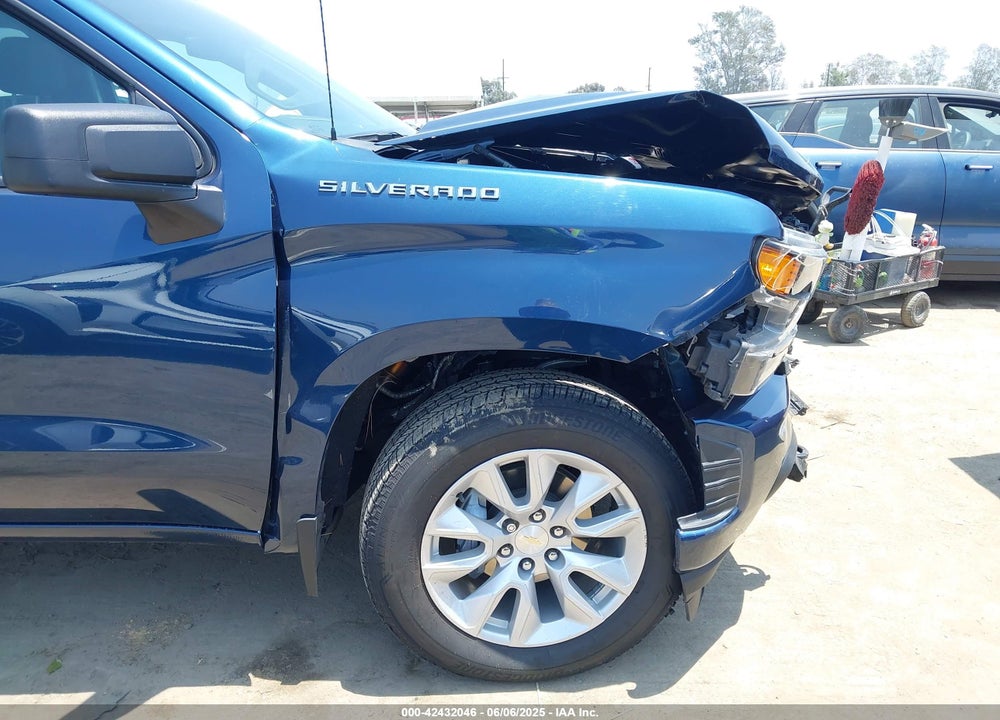 2021 CHEVROLET SILVERADO 1500 2WD SHORT BED CUSTOM VIN: 3GCPWBEKXMG457967