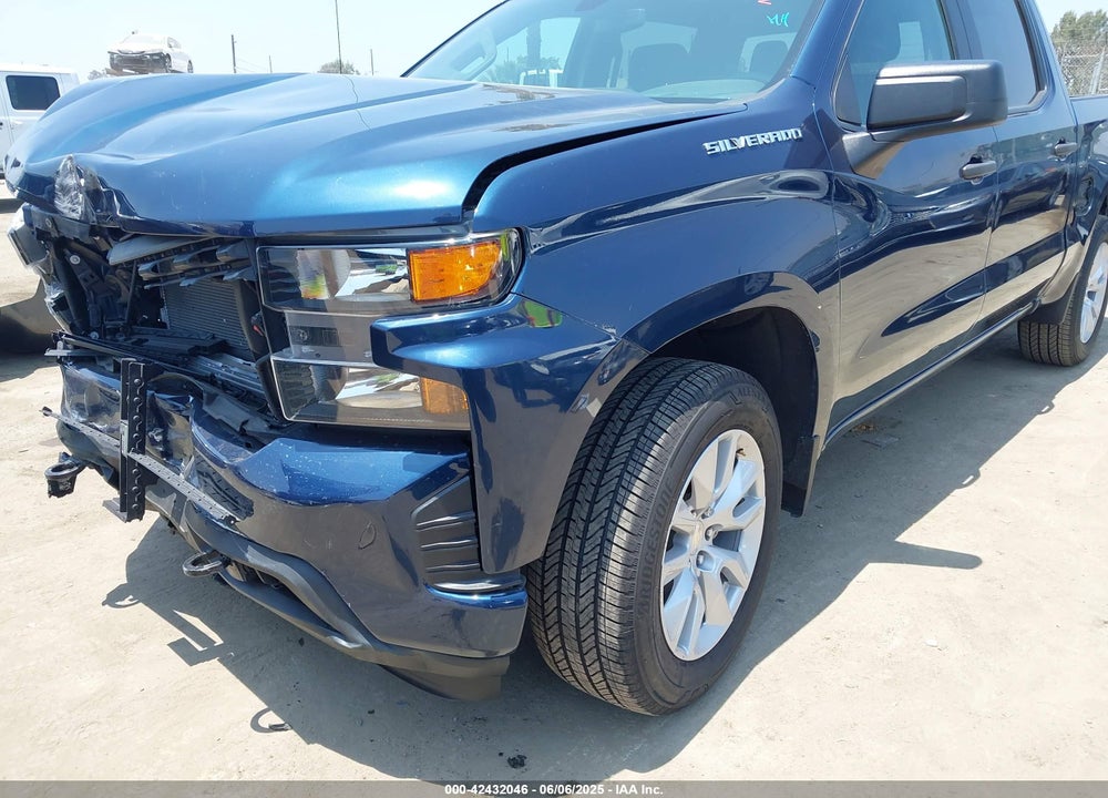 2021 CHEVROLET SILVERADO 1500 2WD SHORT BED CUSTOM VIN: 3GCPWBEKXMG457967