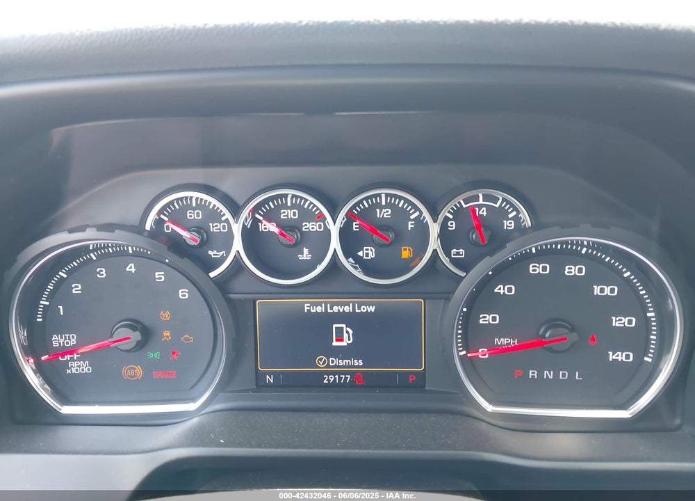 2021 CHEVROLET SILVERADO 1500 2WD SHORT BED CUSTOM VIN: 3GCPWBEKXMG457967