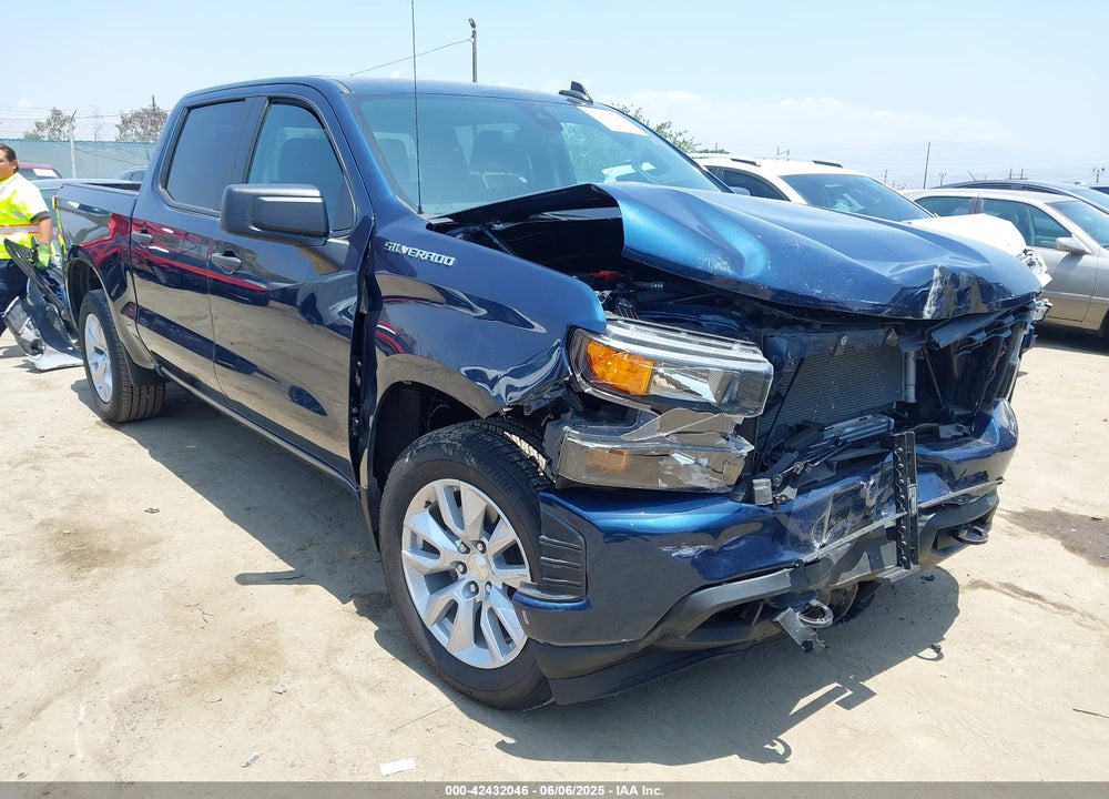 2021 CHEVROLET SILVERADO 1500 2WD SHORT BED CUSTOM VIN: 3GCPWBEKXMG457967