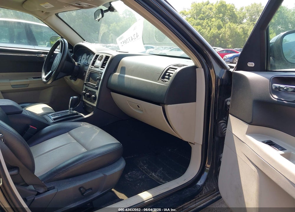 2006 CHRYSLER 300 TOURING VIN: 2C3KA53G96H325430