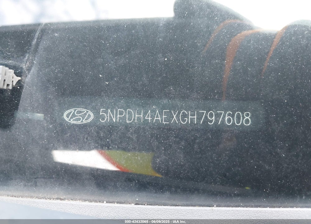 2016 HYUNDAI ELANTRA SE VIN: 5NPDH4AEXGH797608
