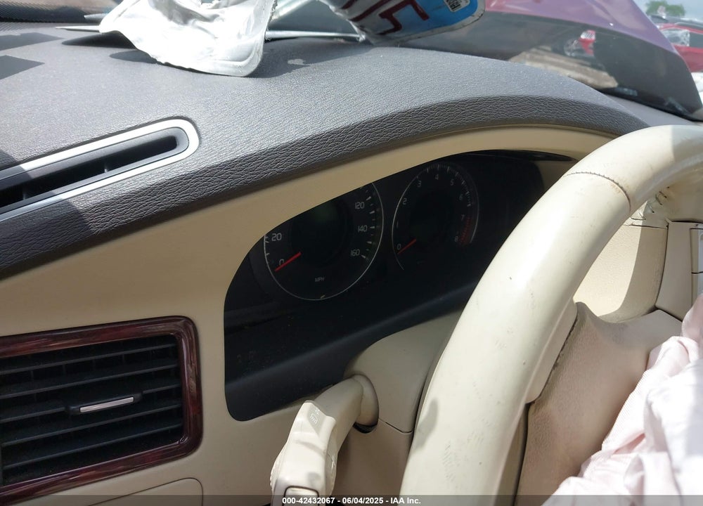2008 VOLVO XC70 VIN: YV4BZ982181026764