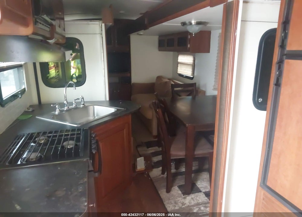 2013 KEYSTONE RV PREMIER VIN: 4YDT30R25DD421927