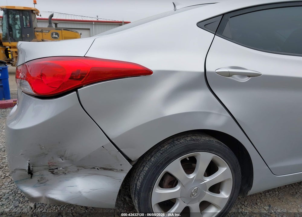 2013 HYUNDAI ELANTRA LIMITED VIN: KMHDH4AEXDU640304