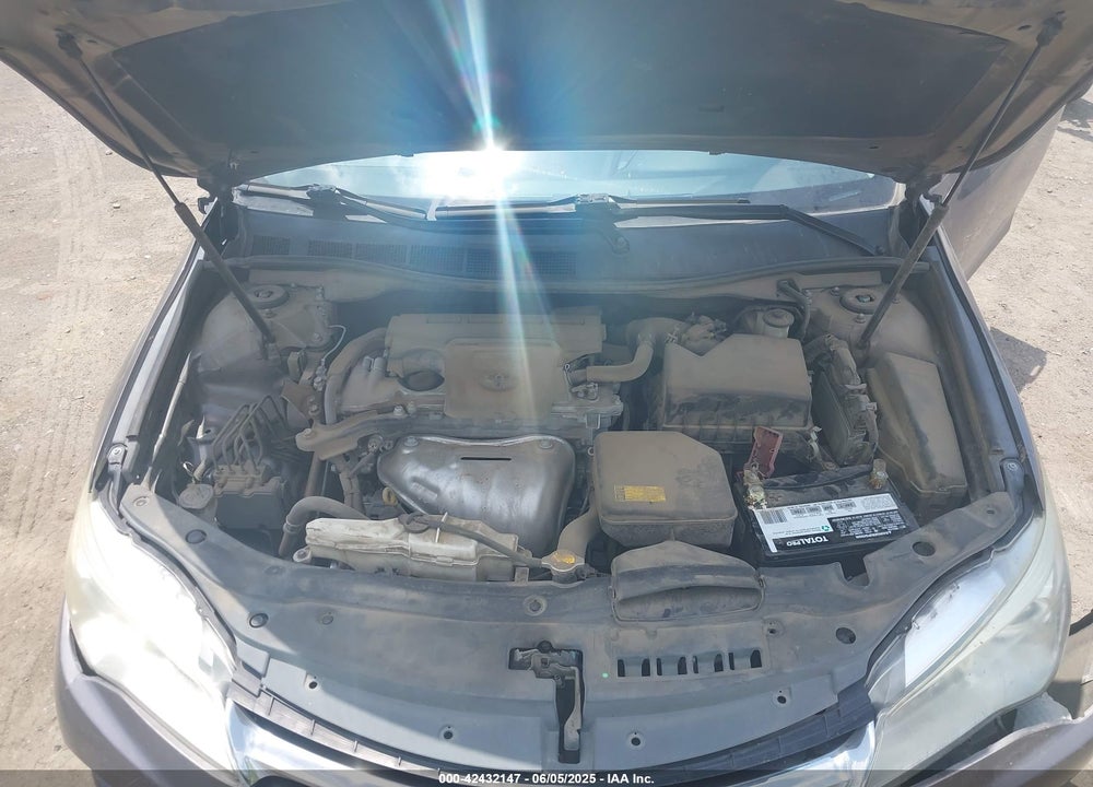 2015 TOYOTA CAMRY LE VIN: 4T1BF1FK6FU924624