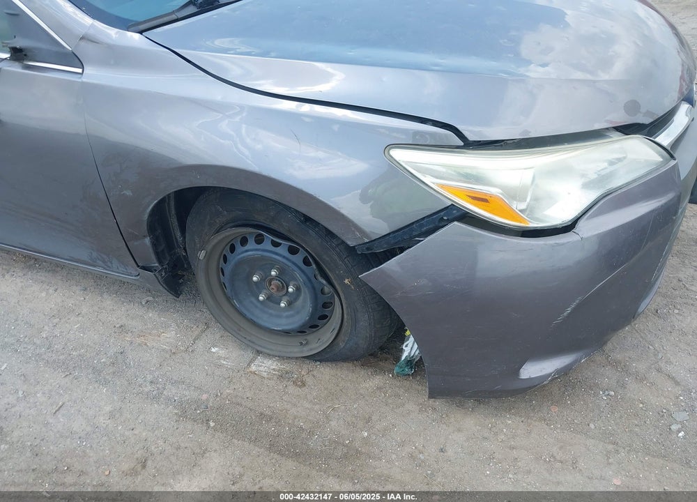 2015 TOYOTA CAMRY LE VIN: 4T1BF1FK6FU924624