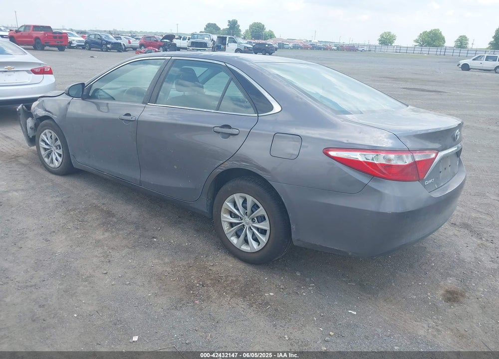 2015 TOYOTA CAMRY LE VIN: 4T1BF1FK6FU924624