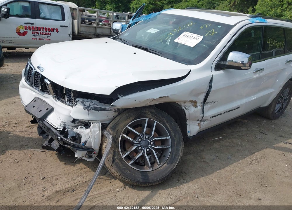 2021 JEEP GRAND CHEROKEE VIN: 1C4RJFBG4MC686274