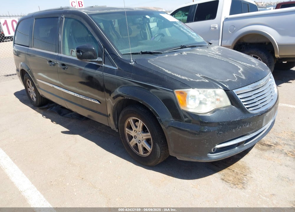 2013 CHRYSLER TOWN & COUNTRY TOURING VIN: 2C4RC1BG7DR577053