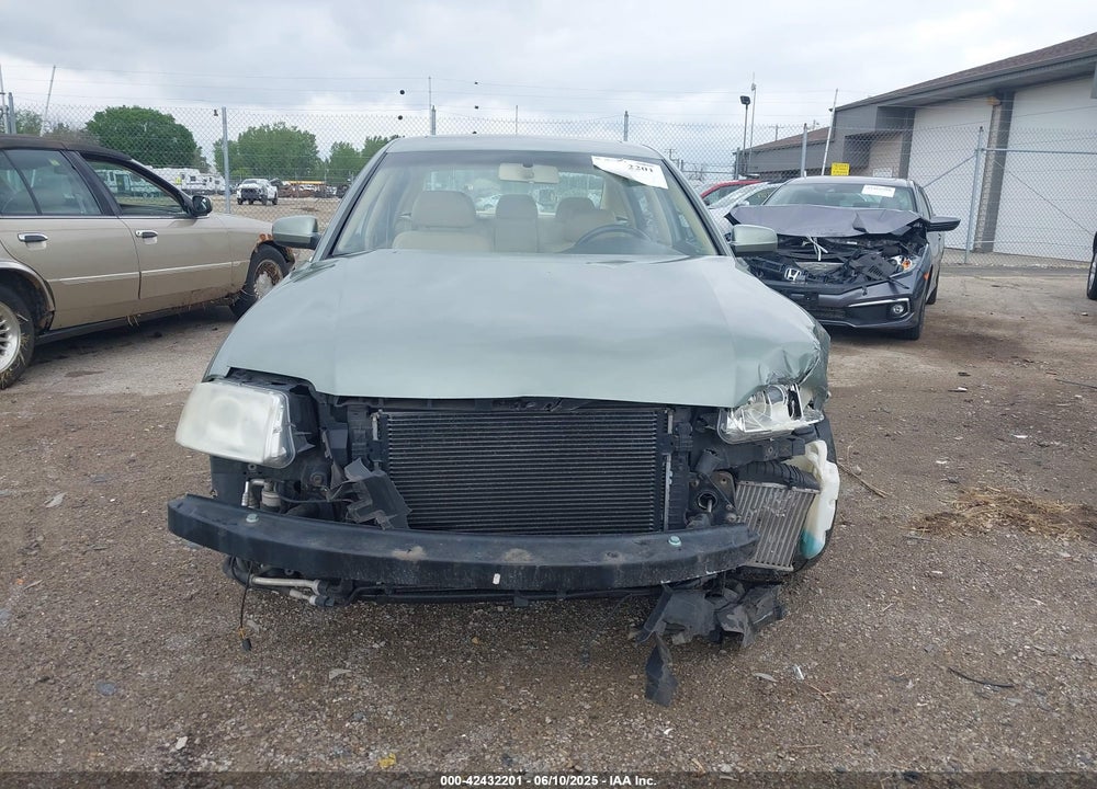 2004 VOLKSWAGEN PASSAT GLS VIN: WVWPD63B44E032526