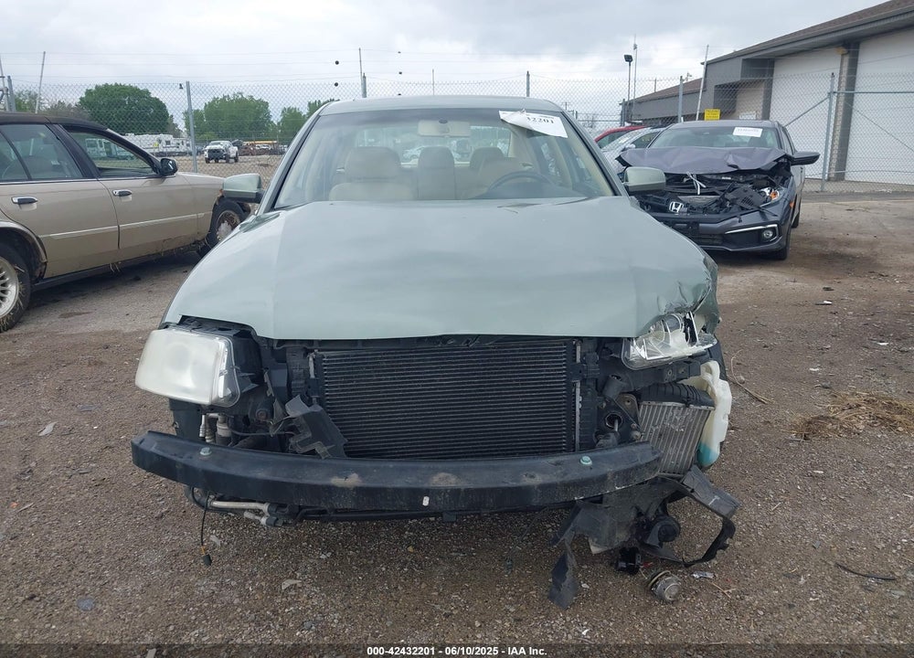 2004 VOLKSWAGEN PASSAT GLS VIN: WVWPD63B44E032526