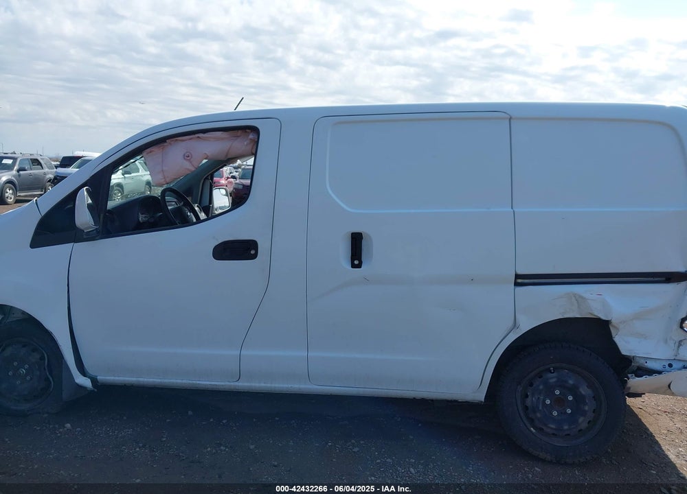 2016 NISSAN NV200 SV VIN: 3N6CM0KN2GK697424