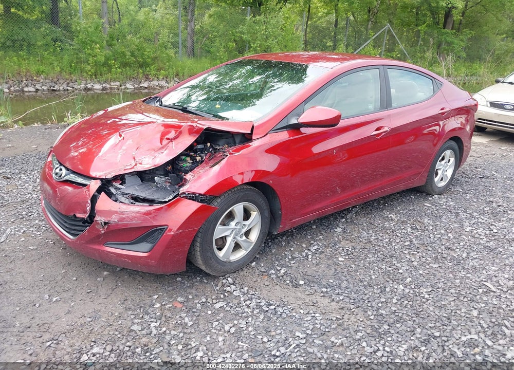 2014 HYUNDAI ELANTRA VIN: 5NPDH4AE1EH489255