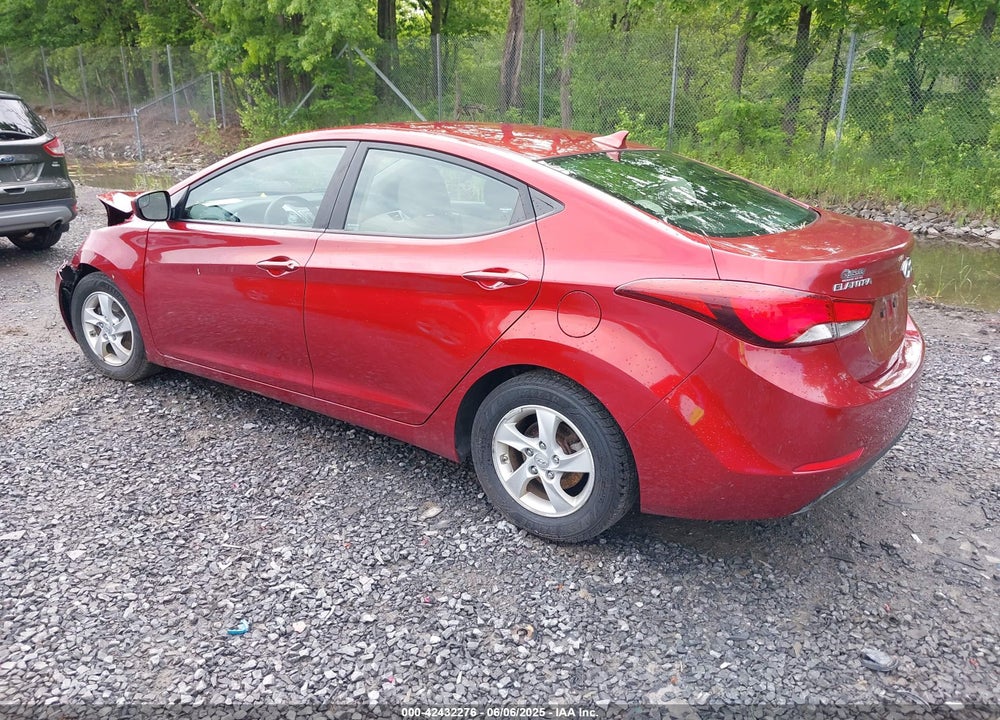 2014 HYUNDAI ELANTRA VIN: 5NPDH4AE1EH489255