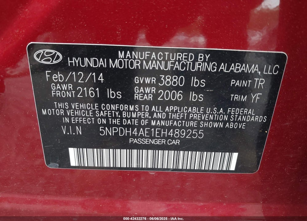 2014 HYUNDAI ELANTRA VIN: 5NPDH4AE1EH489255